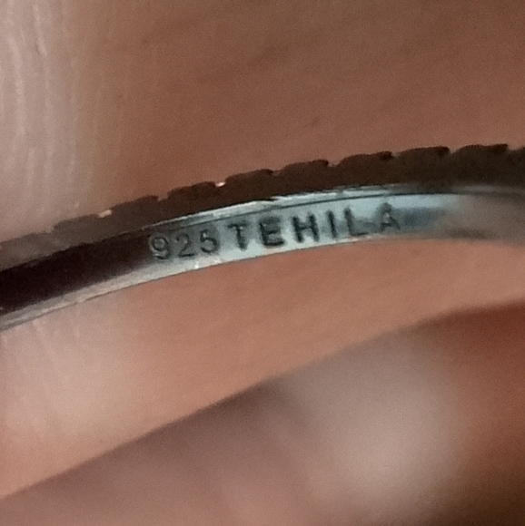 925 TEMILA  Sterling Silver White CZ Band Ring - Picture 4 of 5